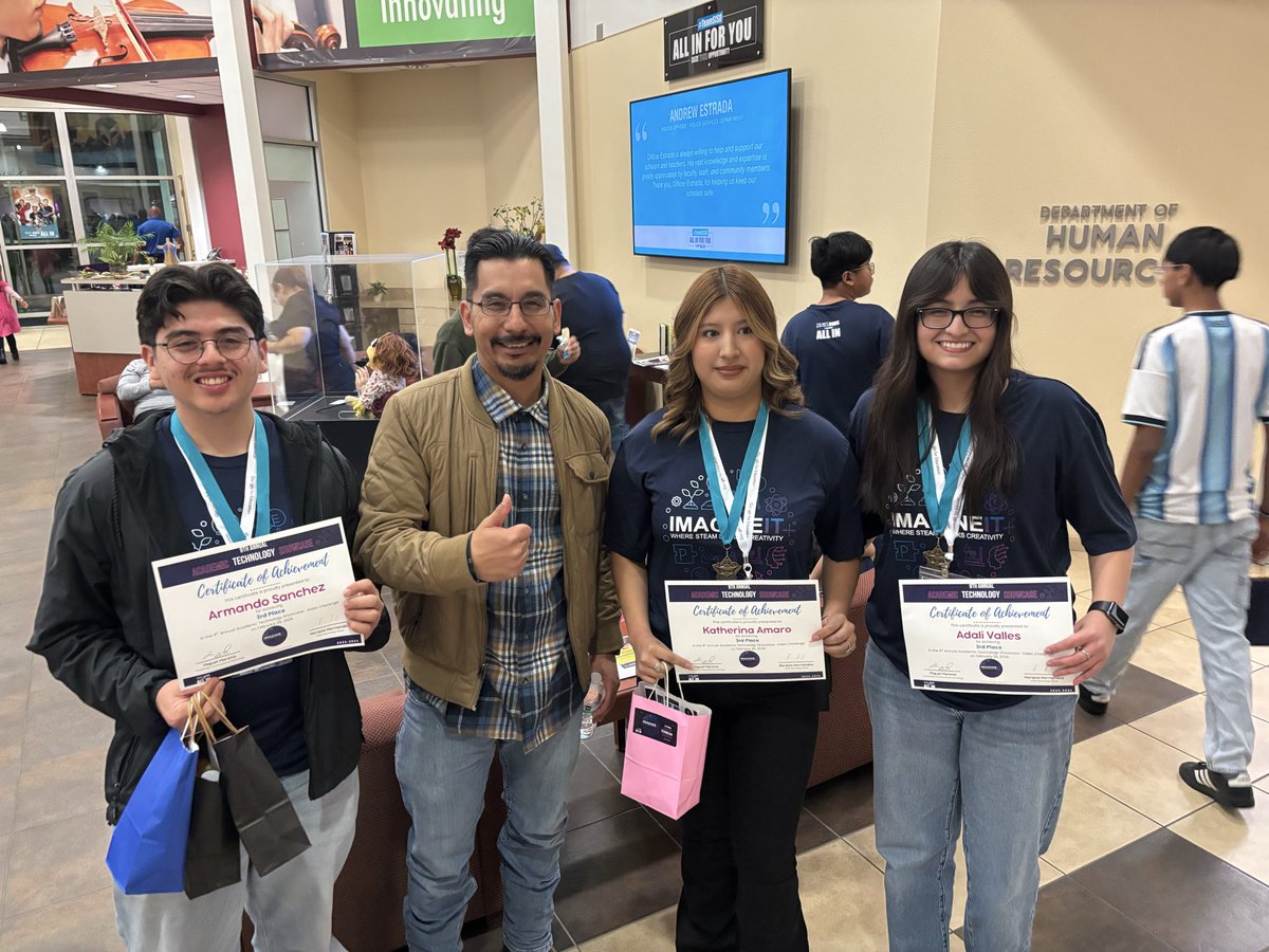 JIEsparza_11 tweet media