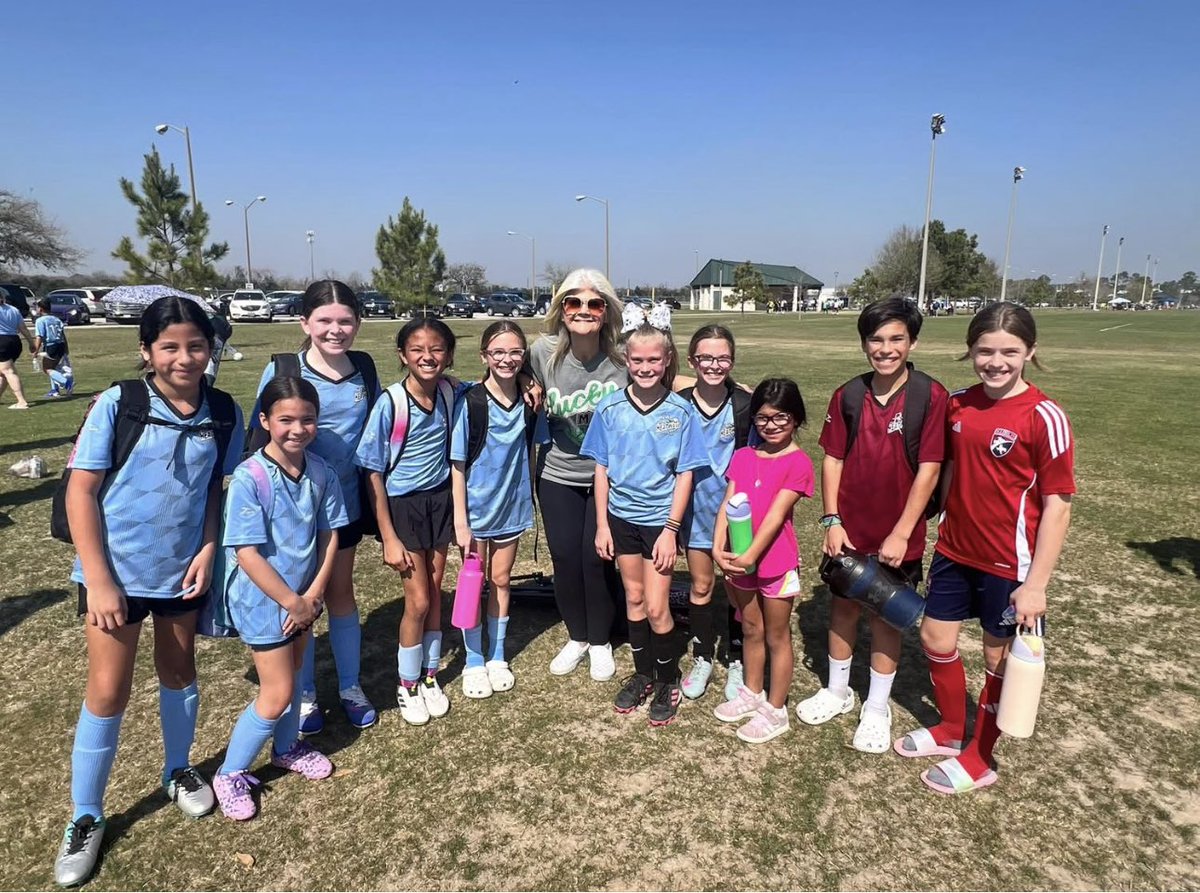 Tammi Davis tweet media