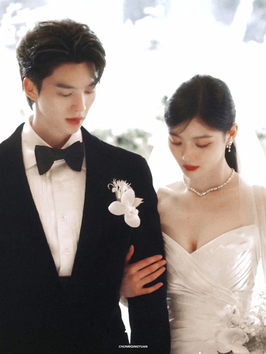 dowon couple 🖤🤍

#MyDemon #마이데몬