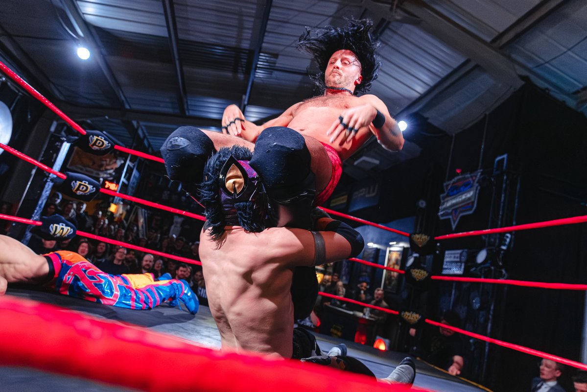 Drew Parker ドリュー・パーカー tweet media