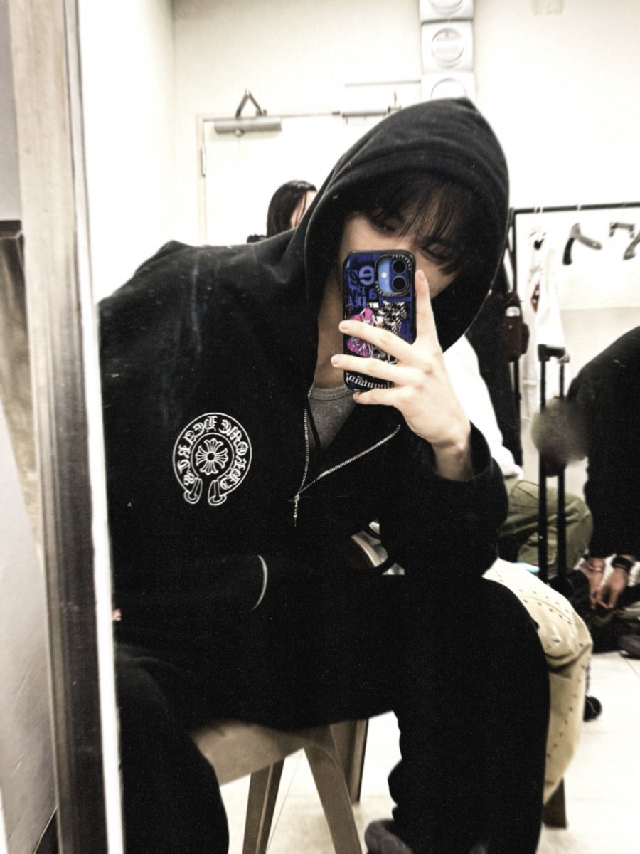 ݁ (@taesanrs) / Posts / X