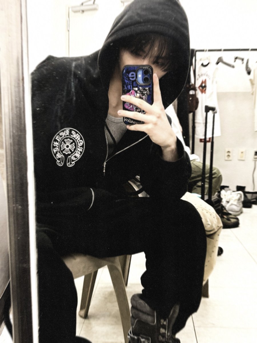݁ (@taesanrs) / Posts / X