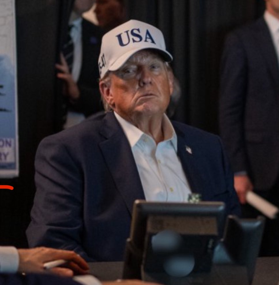 Muscular Sack tweet media