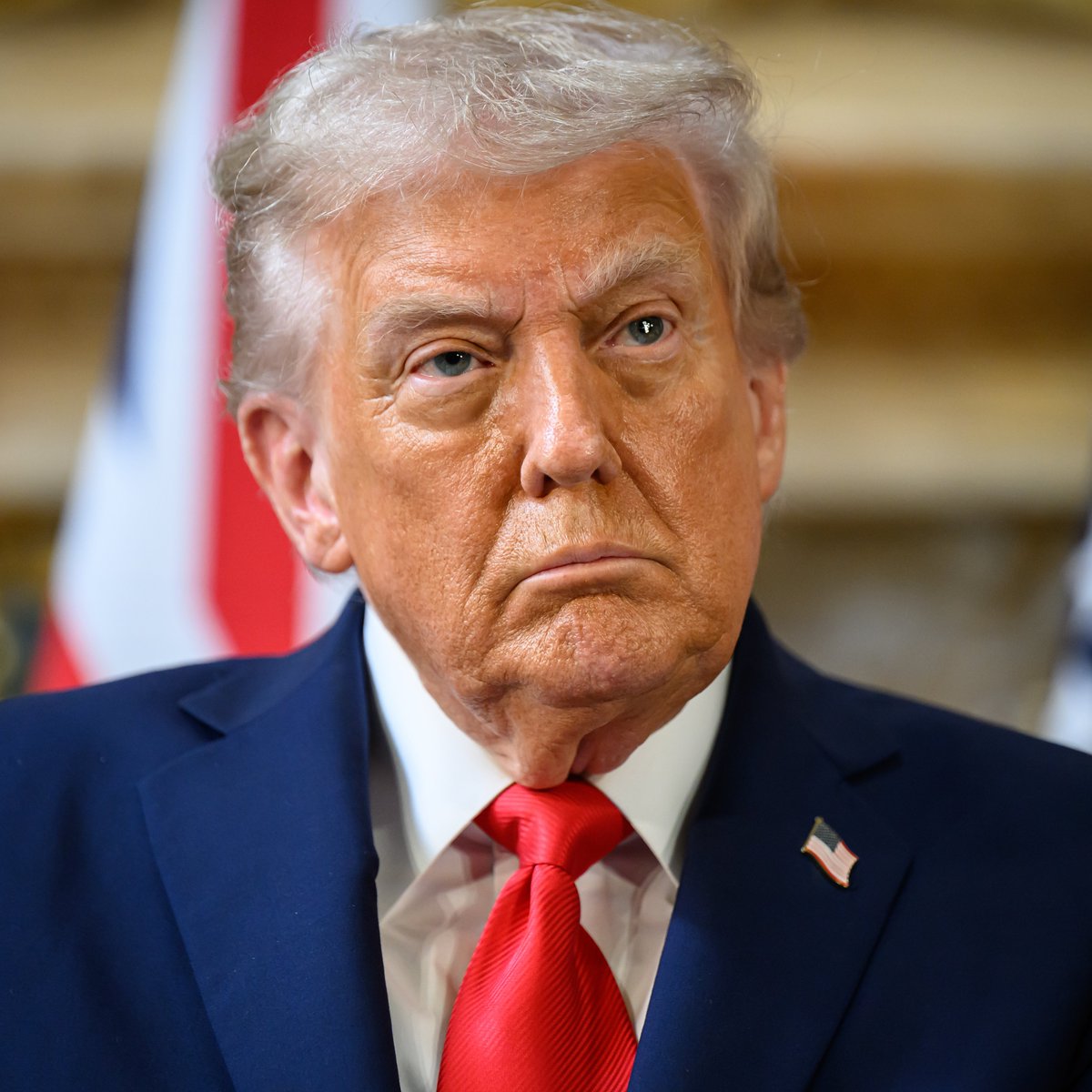 NewsWire tweet media