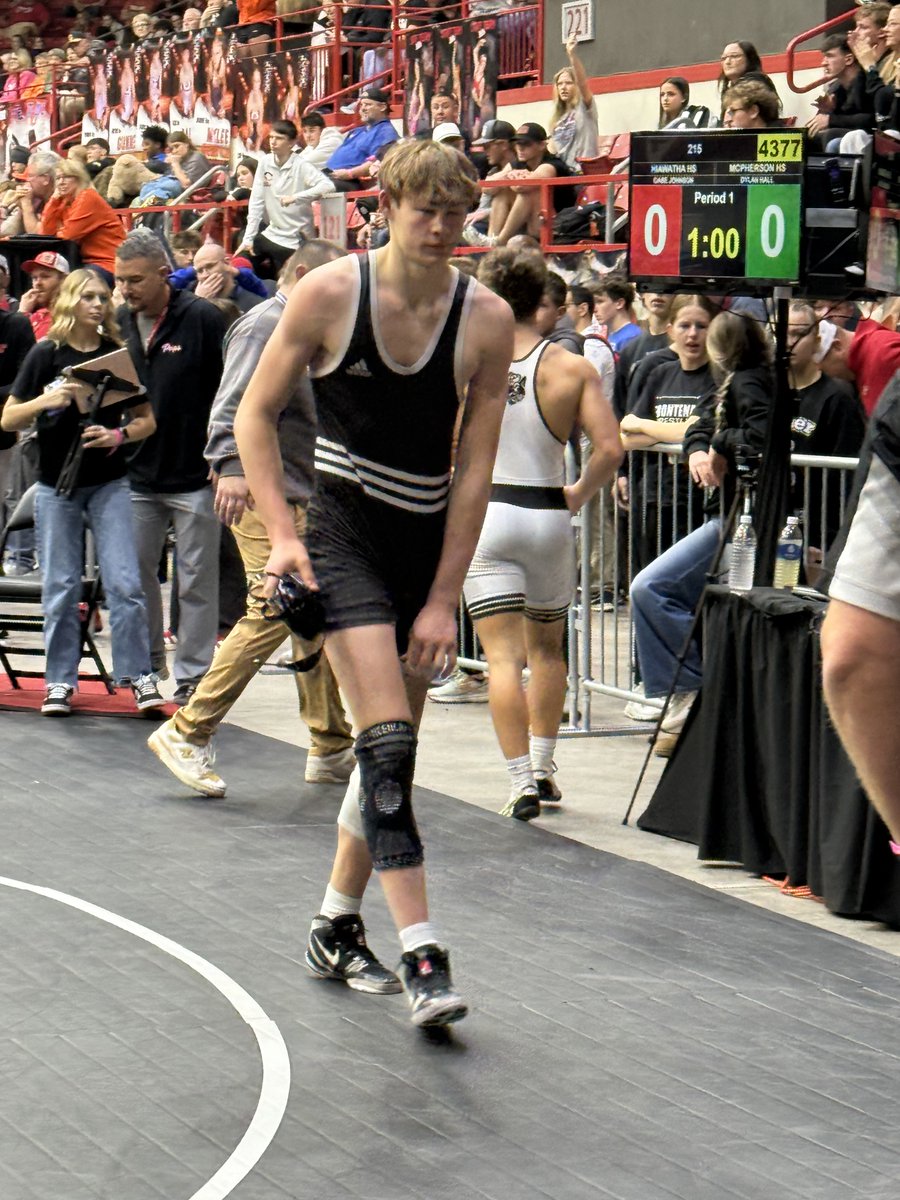 FHSRaiders's tweet photo. Kruz Pickle finishes with a 5th place medal at 4A State Wrestling!
Zane Aikin finishes with a 6th place medal. 
Great job Raiders! 
Championship matches still to come. https://t.co/VXtTmx8huC