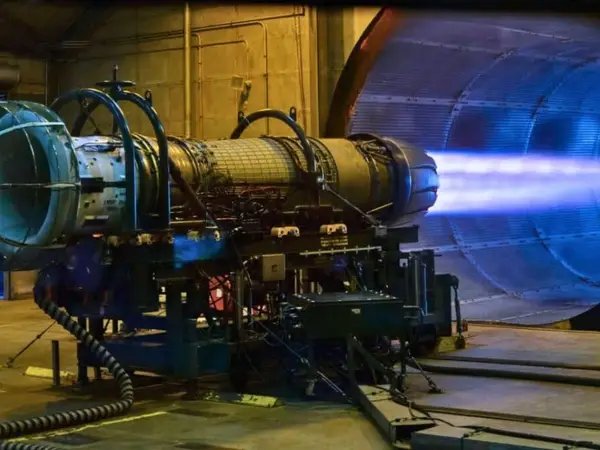 forallcurious's tweet image. 🚨: Russia has developed a prototype plasma engine to reduce the trip to Mars from 10 months to about 30 to 60 days.