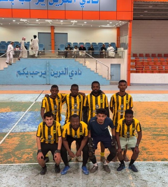 AreenClub's tweet photo. تواصل الدورة الرمضانية لكرة القدم للصالات منافساتها بنادي #العرين حيث التقى مساء اليوم في المباراة الاولى فريق المجد وفريق الشط ، وانتهت بفوز فريق المجد بهدفين مقابل لاشيء .
#أجاويد4 
#ظهران_الجنوب https://t.co/wsPiALyw7G