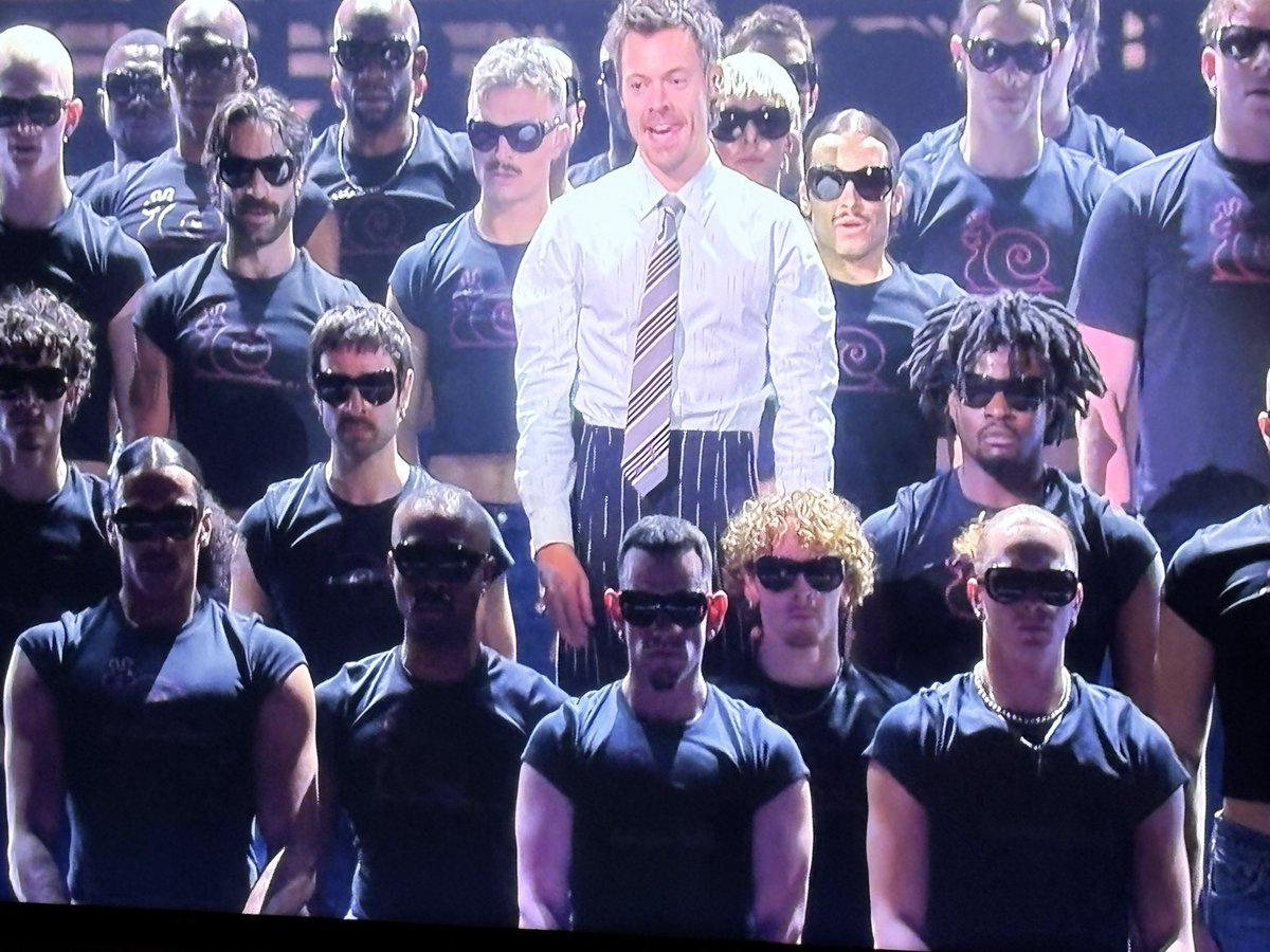 Mark Scales tweet media