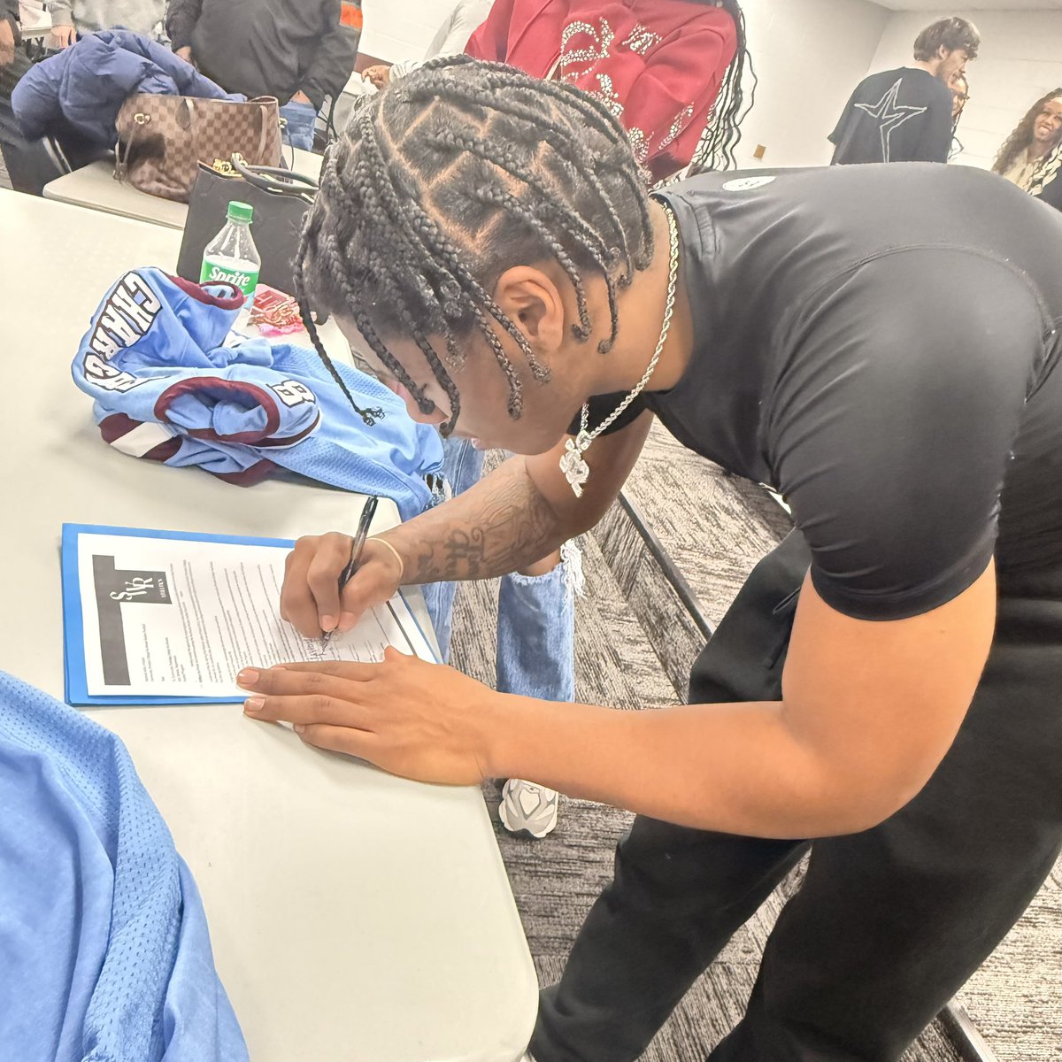 Raymond Johnson tweet media