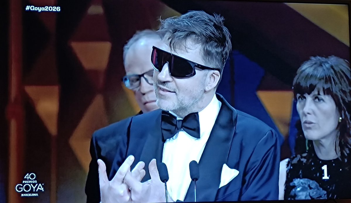 En todas las fiestas hay un cuñado. Este se ha llevado un Goya. 'Tardes de soledad', de Albert Serra, es un documental que sigue al torero Andrés Roca Rey, glorifica la tauromaquia y usa la tradición como coartada para seguir legitimando el maltrato animal. Sí, en 2026.