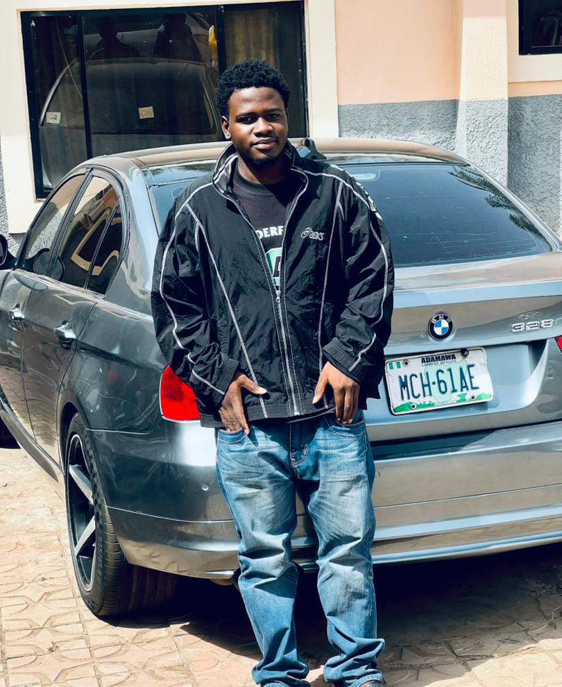 JonathanMoses52's tweet photo. +1 today 🎂🎉 say me a prayer please 🙏 @davido @justinbieber @thedebuthub https://t.co/nv6wg6dzmj
