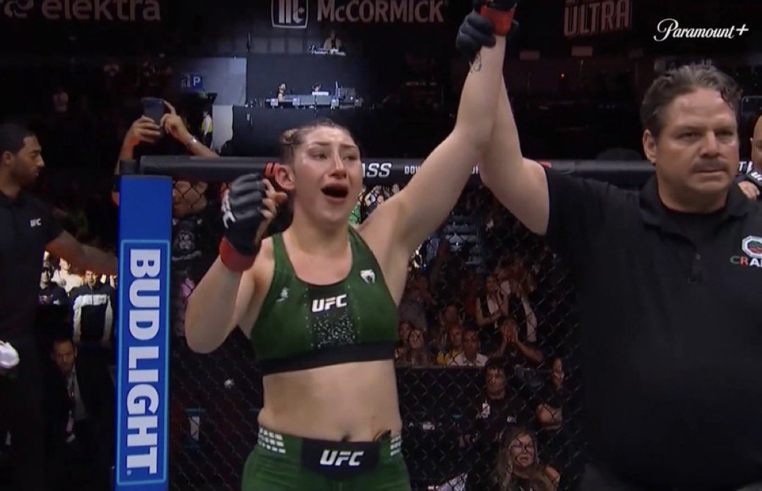 Spinnin Backfist tweet media