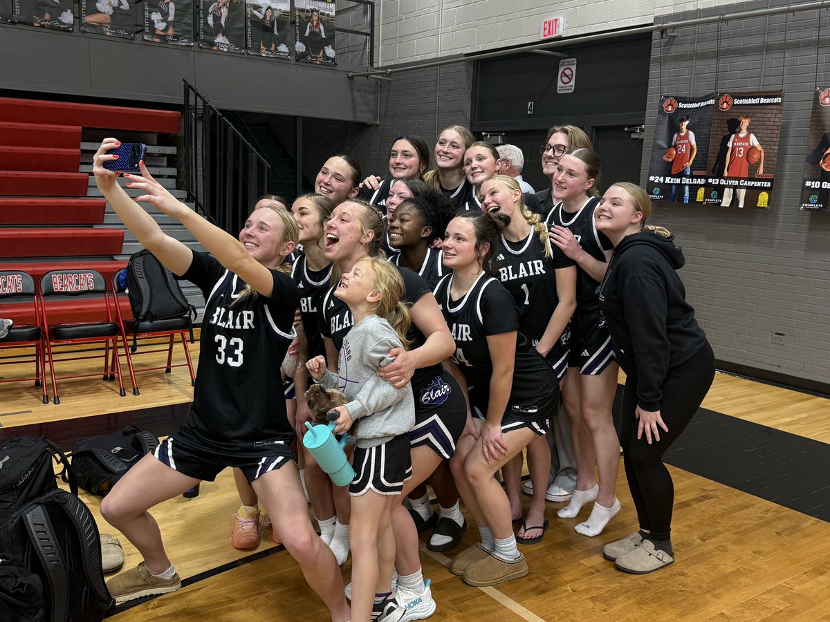 BHS Girls Basketball tweet media