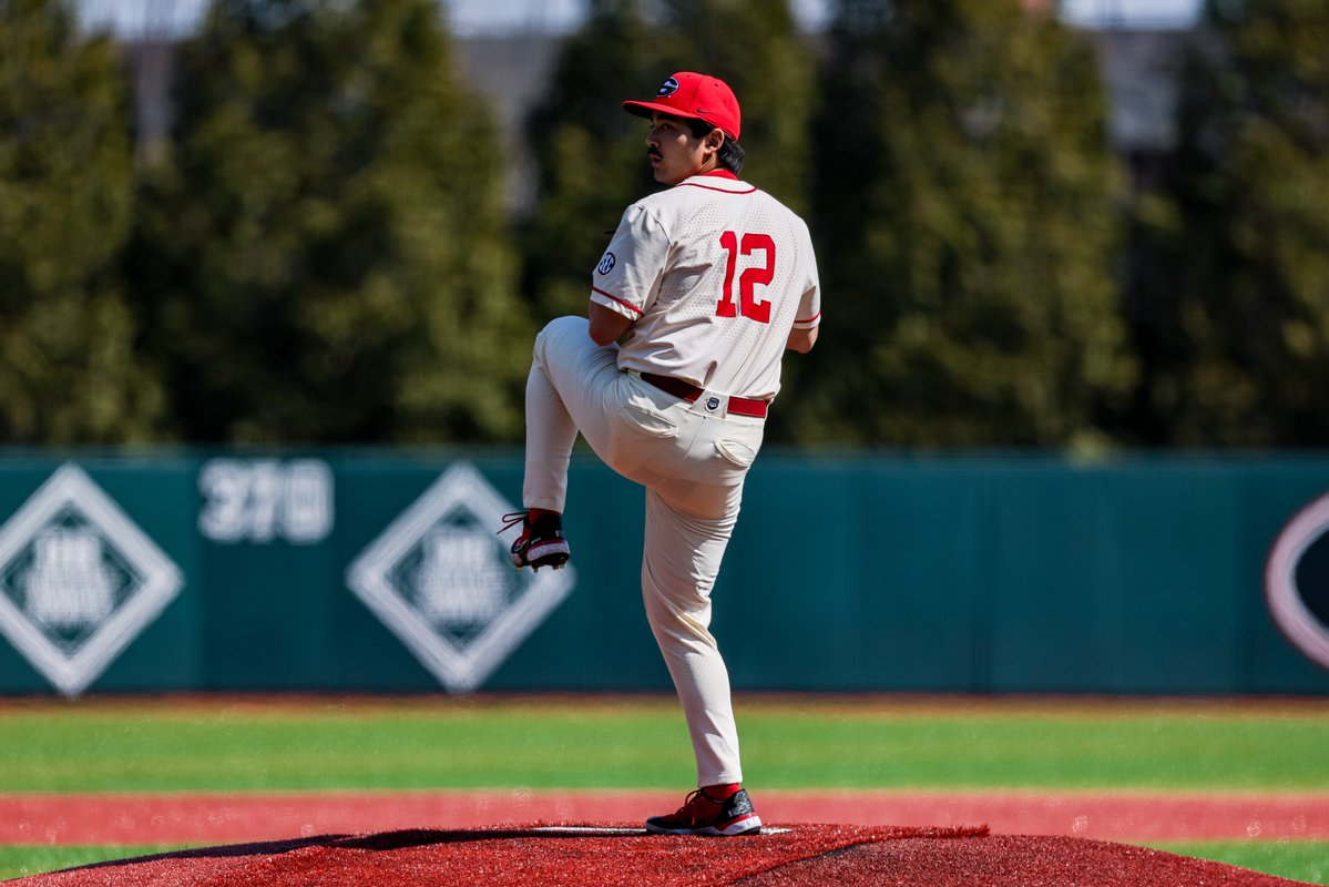 ao𝐊i 6.0 IP, 4 H, 0 R, 1 BB, 6 K #GoDawgs | @Cadenaoki