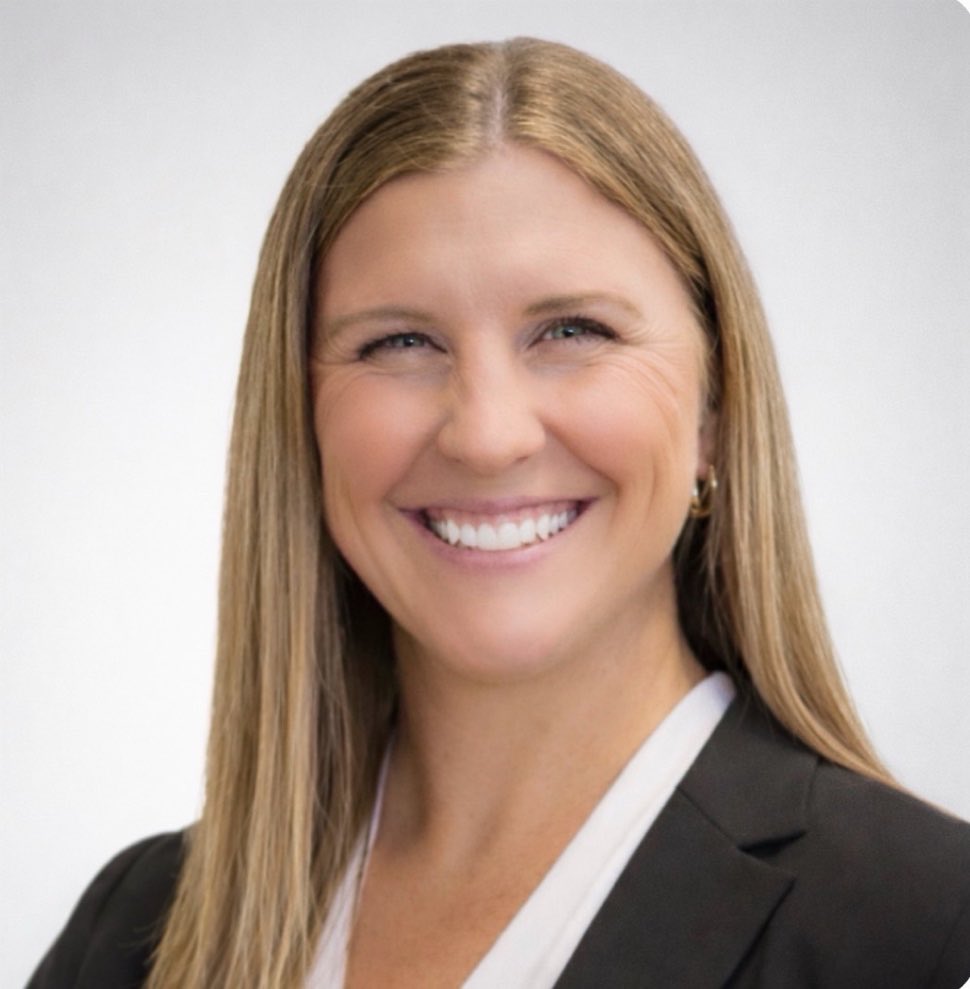 JulieDiaz tweet media