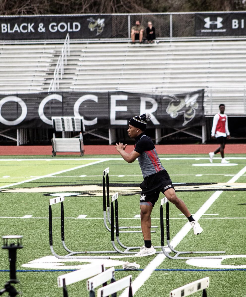 Octavius “Que” Lewis tweet media