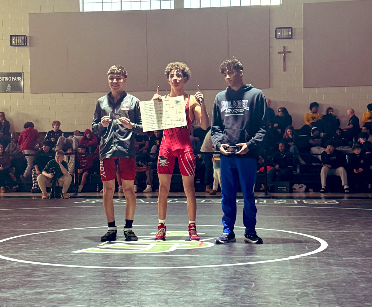 Woodbridge Wrestling tweet media