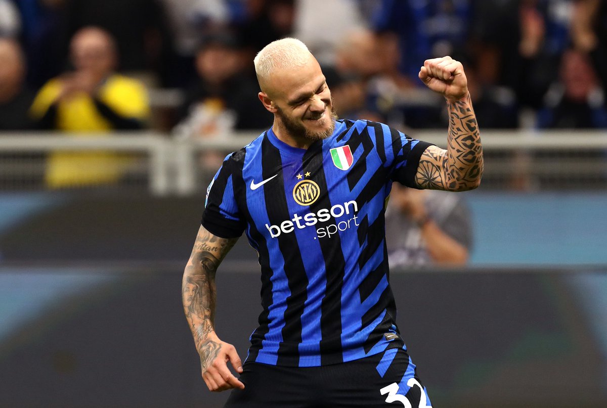 El mejor jugador de la temporada en el Inter.

Y de regreso a la conversación de los mejores carrileros del mundo.

Federico Dimarco.
MVP 2025-26.