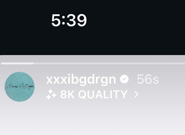 Jiyong its 5:39 in the freakin morning💀😭 why is he never sleeping😭