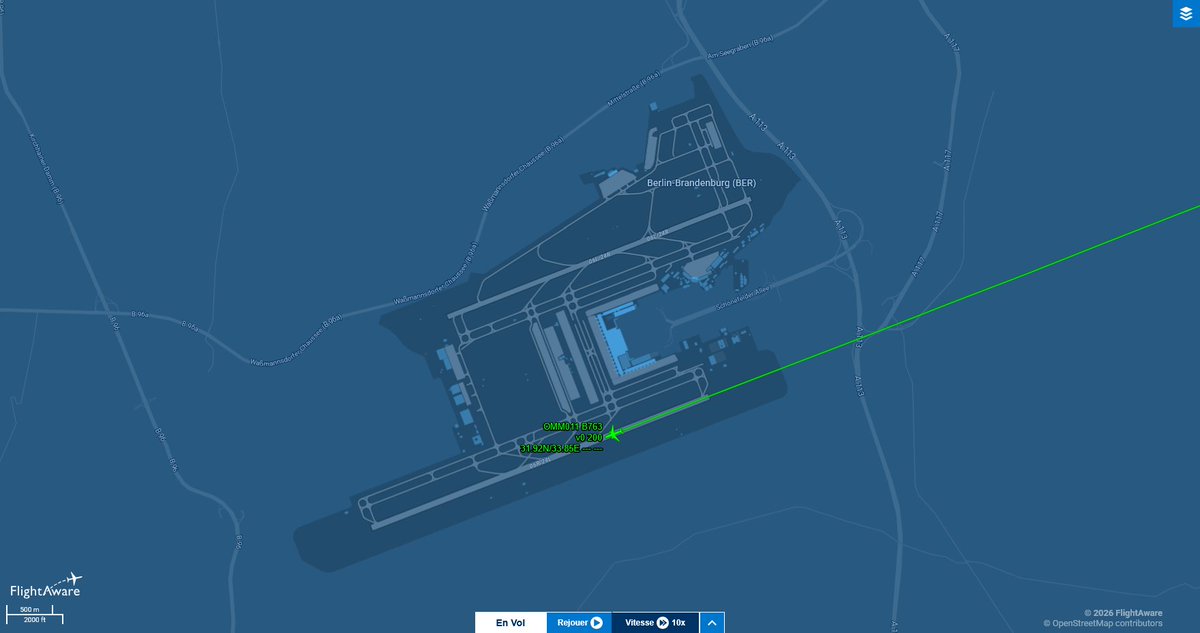 Nétanyahou s'est posé à Berlin , il faudrait peu être en profité pour appliquer le Mandat d'Arrêt International qui est sûr sa tête ...