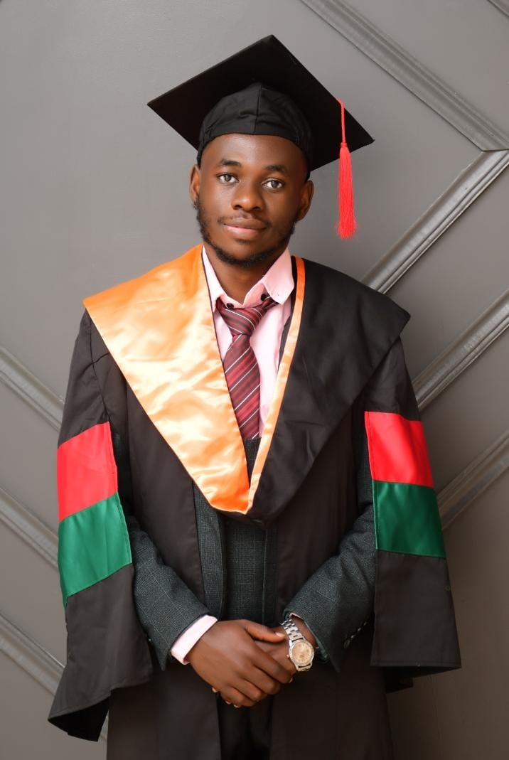 ssekigga's tweet photo. BSc-EDUC Biological MUK https://t.co/g9bZMRXTY7