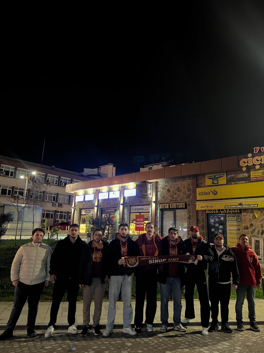 AŞKINLA, SEVGİNLE YANIYORUZ ŞANLI GALATASARAY!

Galatasaray’ımızın Alanyaspor ile olan maçını hep birlikte izledik.

#ultrAslanUNI