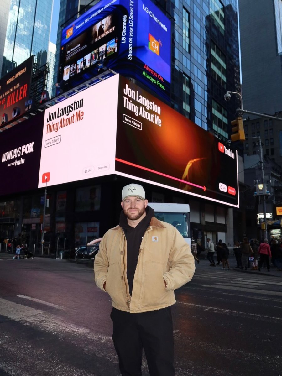 JonTLangston's tweet photo. TIMES SQUARE BABY!! New album OUT NOW!! https://t.co/fe6oqPocXY