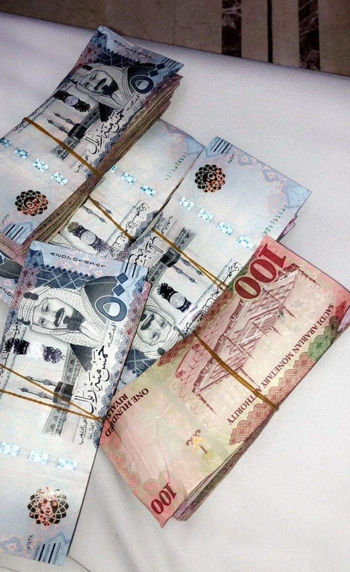 بسم الله نبدا الفعاليه
سحب على 400,000 ﷼ينطح ﷼ 🔥

الشروط :ريتويت ولايك لهذه التغريدة
- تابعني 
     وقووول تم 🔥💰
لحد يقول حظي شين ..شارك لعل حظك يزين