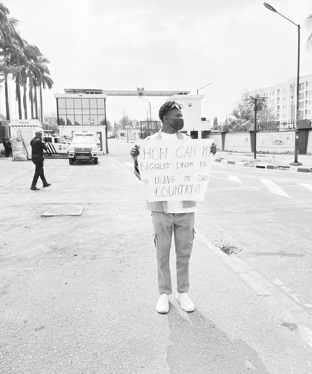 Oh spare me the “You can’t protest as a corper” shit because I can die as one and Fvck the Government!!!