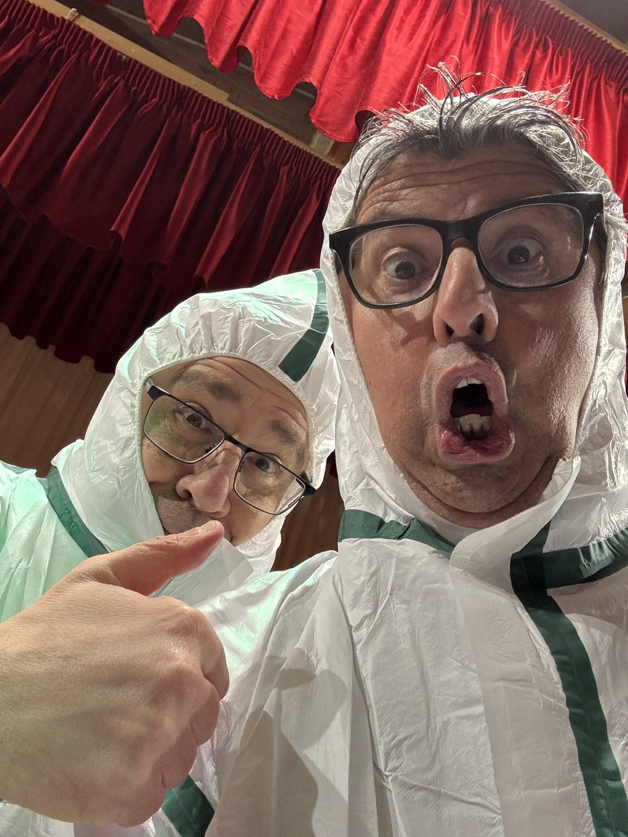 RadioCassetteNight tweet media