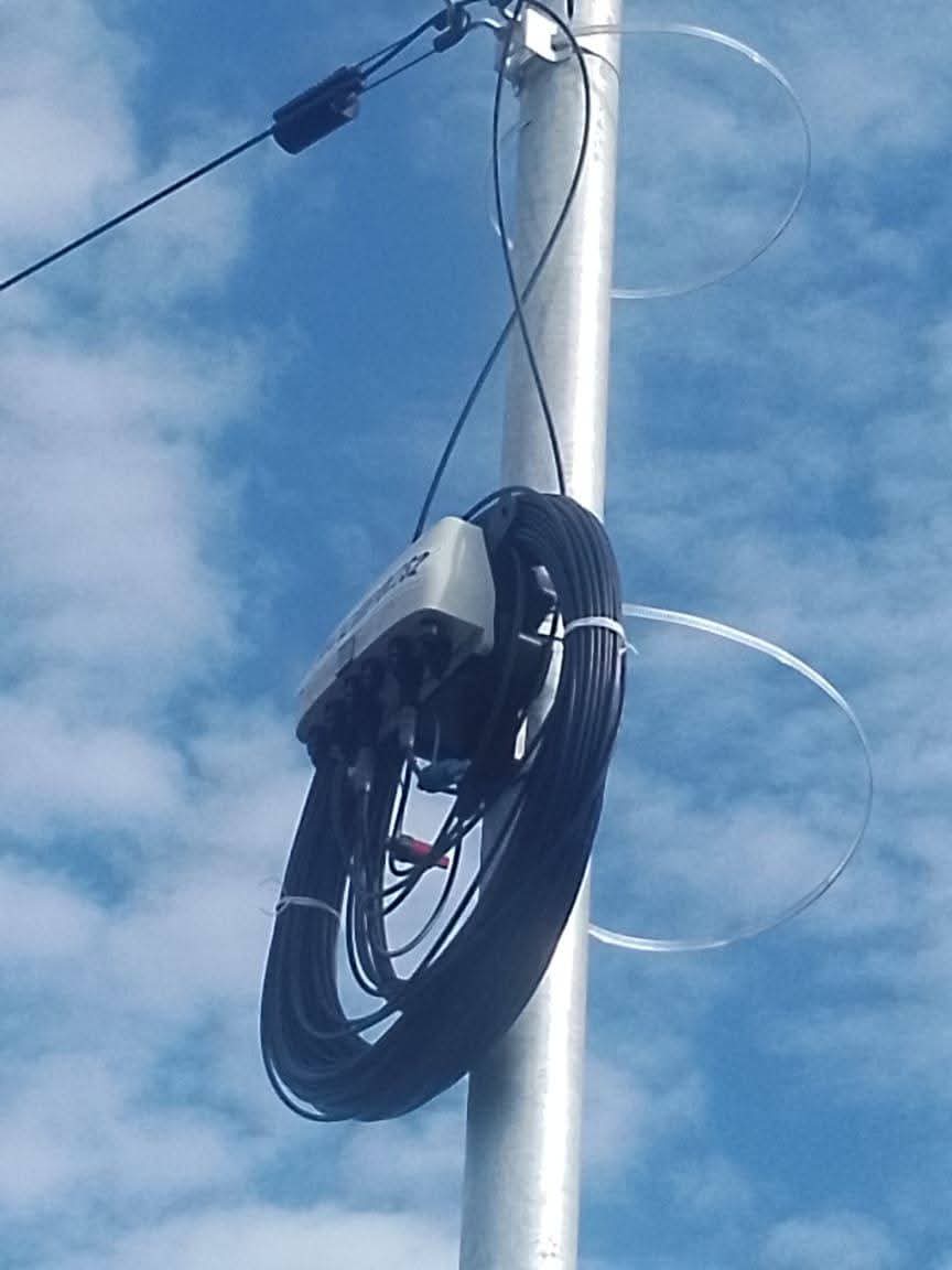 Halvin1616's tweet photo. once you see something like this close to your estate or street contact  me  on  07051859136 for a fast internet 🛜 solutions with just 25000 https://t.co/bfIIafySxv