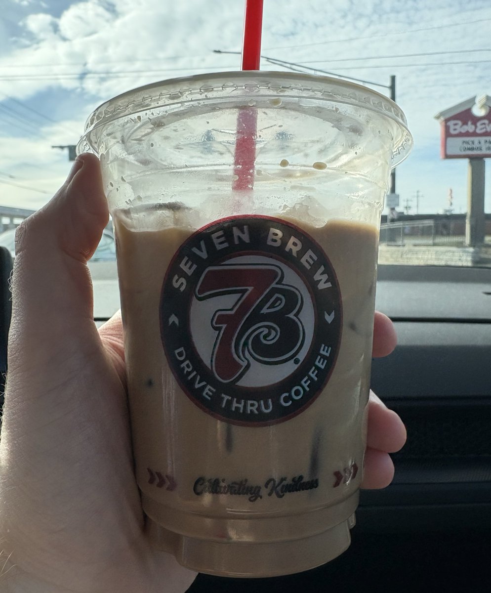 DylanDubs tweet media