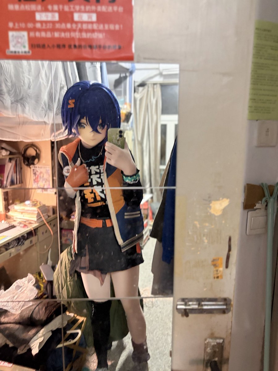 Wolfambition2's tweet photo. Belle，we got a job to do #着ぐるみ https://t.co/BdFhlYXjZC