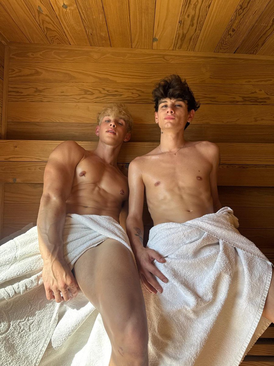 Reno gold tweet media