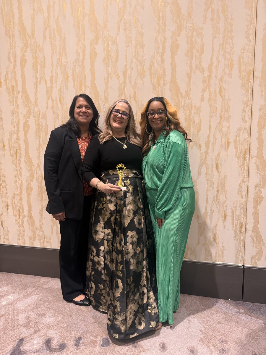 Egaine Cruz Gonzalez tweet media