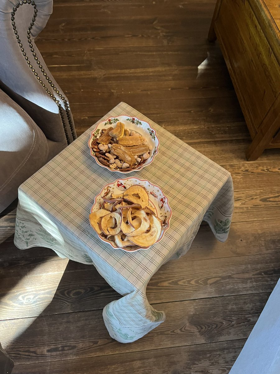 aSome healthy snacks and nuts #300days2xmas #153days2bday