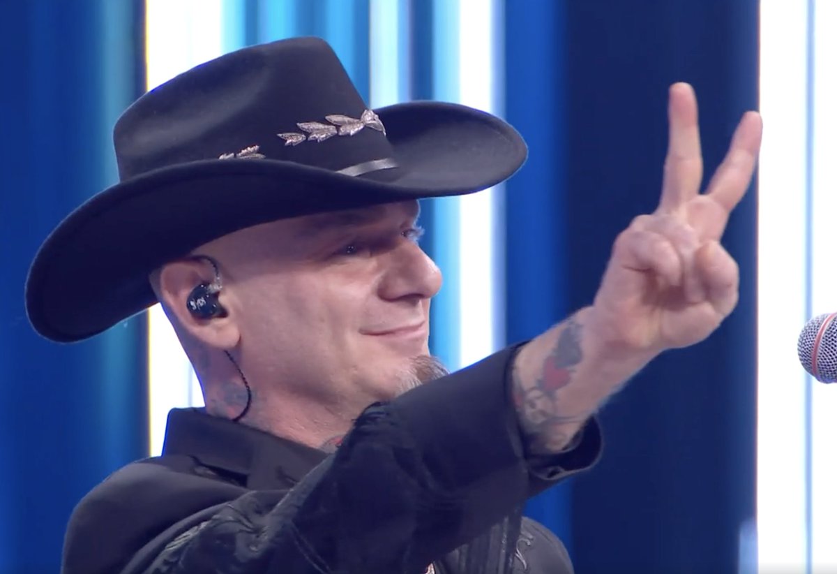 Spinoza LIVE tweet media