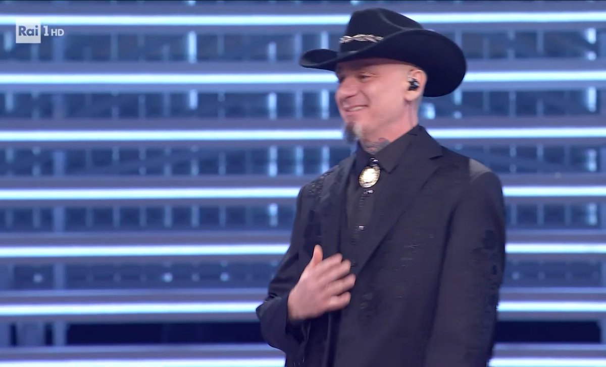 vale ☕ tweet media