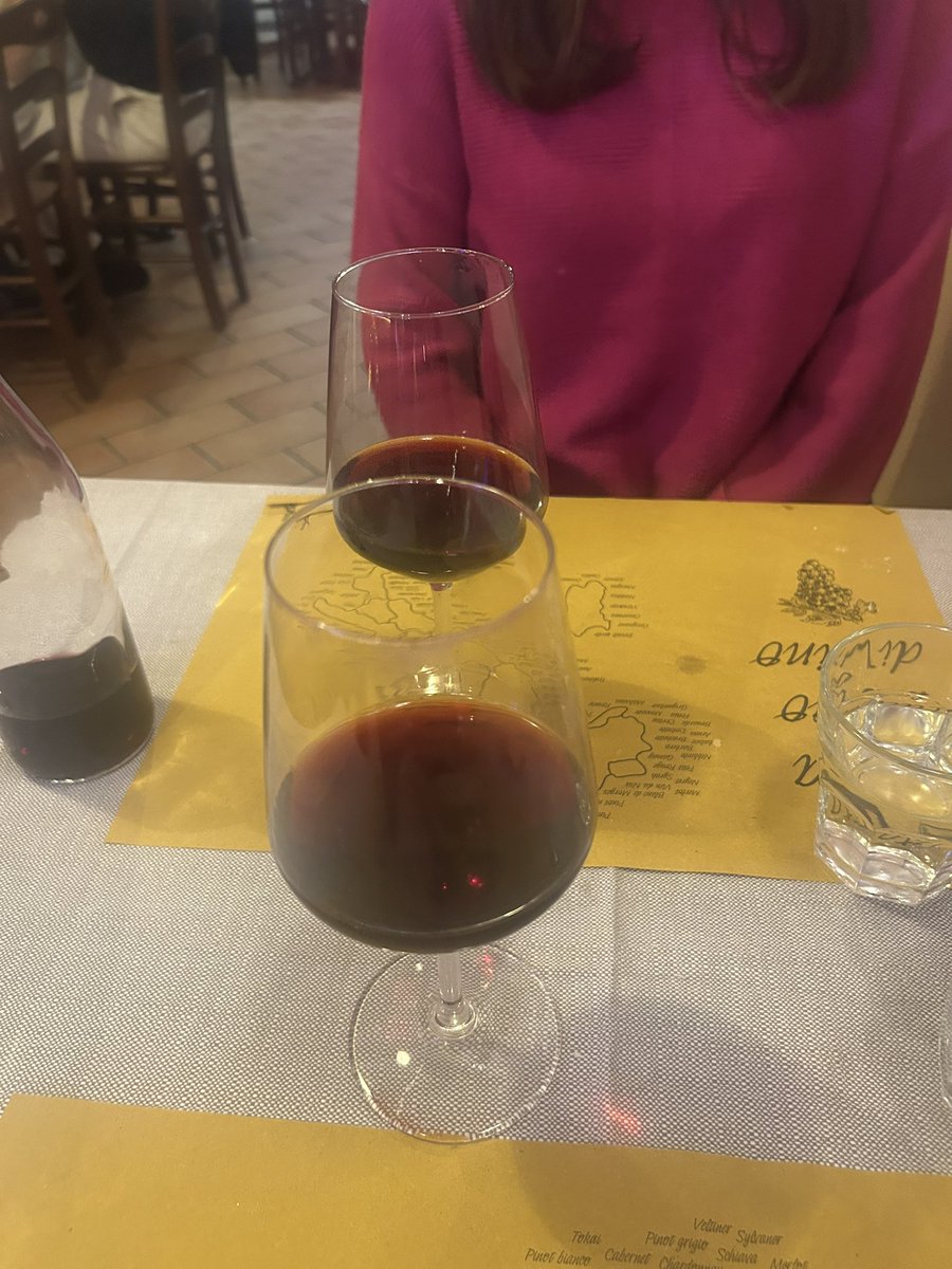 BigDivine99's tweet image. ciao! 🇮🇹🍝🍕🍷 Divine is wine drunk with the missus #sheisty #divine