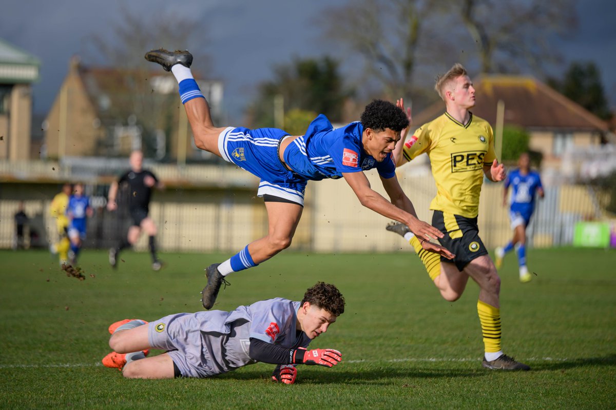 Newmarket Town F.C tweet media