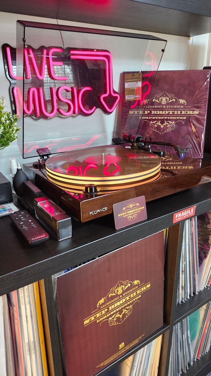 Emmanuel Flores tweet media