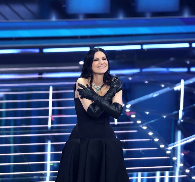 armando_ tweet media