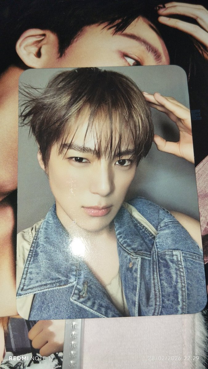 esmos 🍇 tweet media