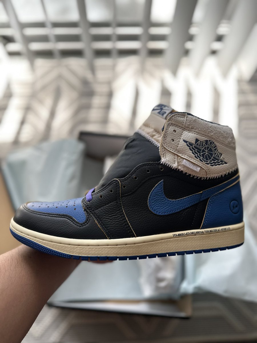 Mannyxu2s's tweet image. I wasn’t able to hit on the varsity red sport royal but I hit on these 🔥

#Mailcall