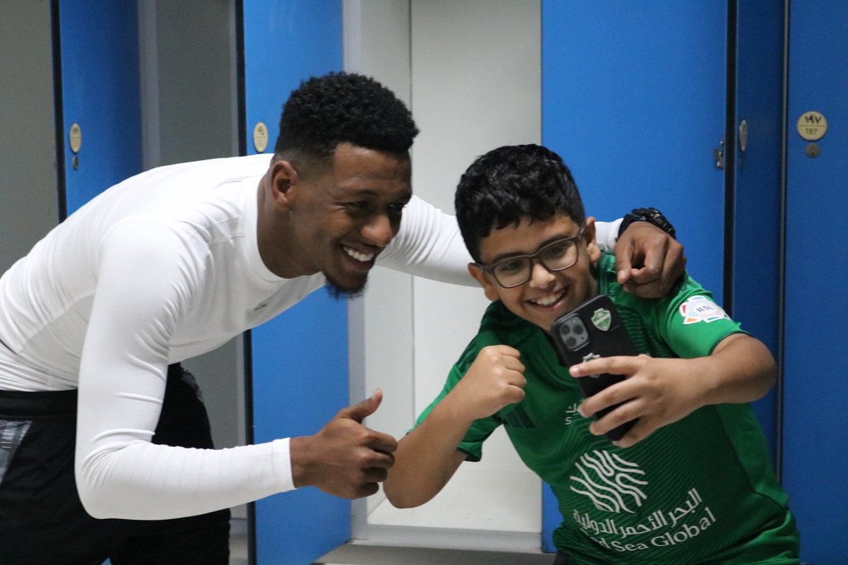 عالم كرة اليد بالنادي الأهلي🤾‍♂️ tweet media