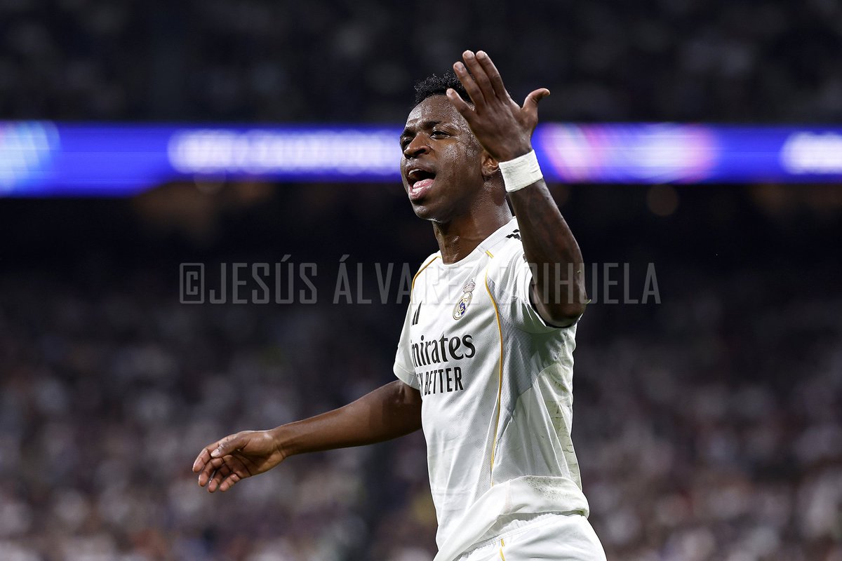 AsFoto_Orihuela's tweet photo. A octavos con Vini 📷 #UCL #RealMadridBenfica
・
・
・
#RMUCL #HalaMadrid #RMFans #RealMadrid #madridistas #Bernabeu #ChampionsLeague #sportphotographer #sportphotography #sports #football #soccer #goals #fotografíadeportiva #deportes #fútbol #calcio #futebol #Canon #DiarioAS https://t.co/ZW3hs9UUrB