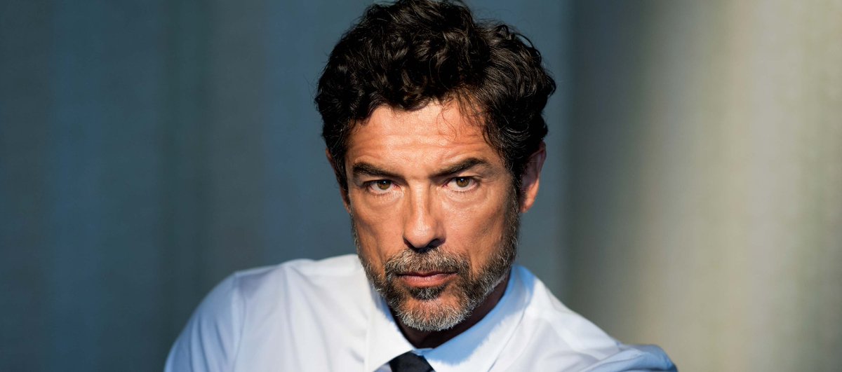 Ma questo maestro Francesco D'Alessio è per caso un altro parente?