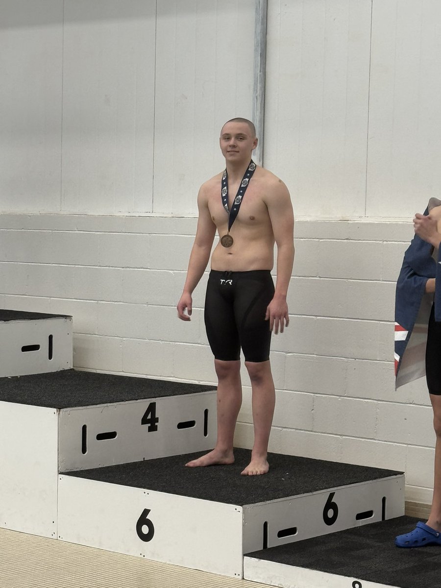PLCSwimandDive tweet media