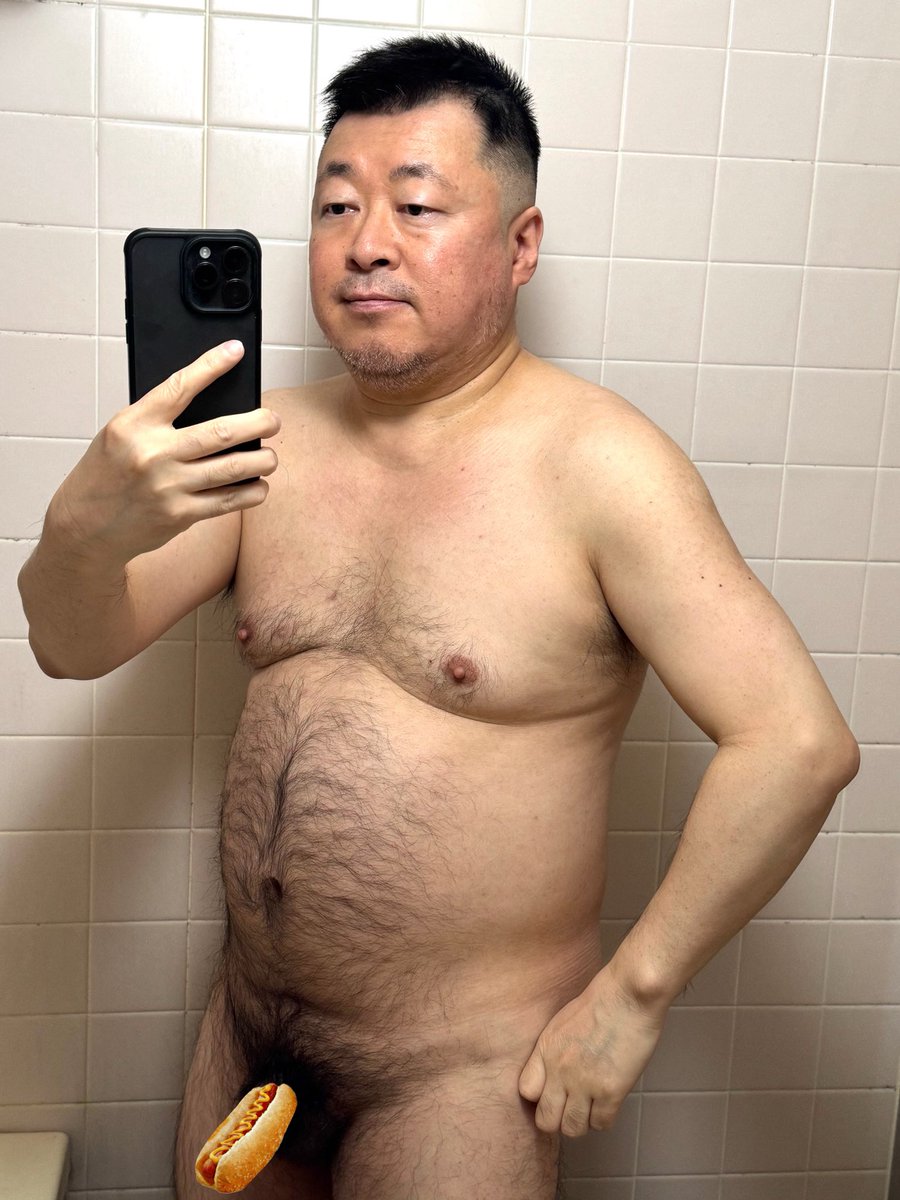 ichiro202309's tweet photo. 昨年12月から2カ月間の髪の毛推移
切って伸びて切って🥸✂︎
おかしい
体重変わらない筈なのに体型が変わった https://t.co/JxSHMRWrSF