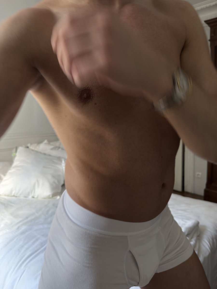 vladislav tweet media